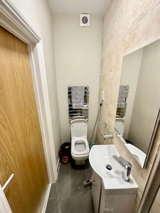 Se4, Self Contained Studio Flat. London Bagian luar foto